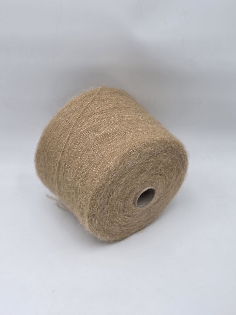 Aff-Hair - 30%WP 6%WO 36%PC 28%PA yarn - by Millefili