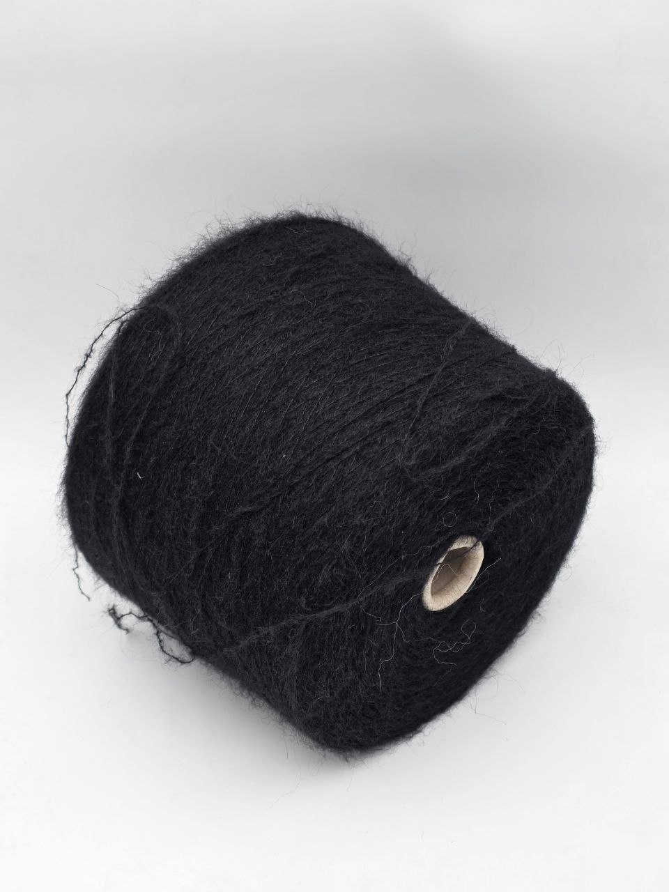 Aff-Hair - 30%WP 6%WO 36%PC 28%PA yarn - by Millefili