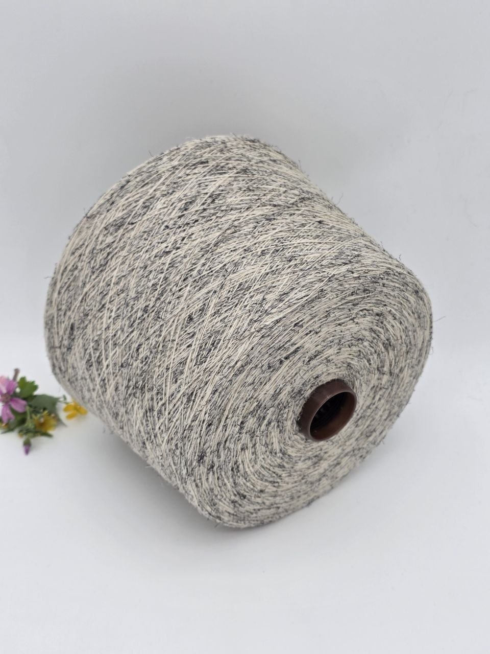 3169 - 90%WV 10%VI yarn - by Zegna Baruffa
