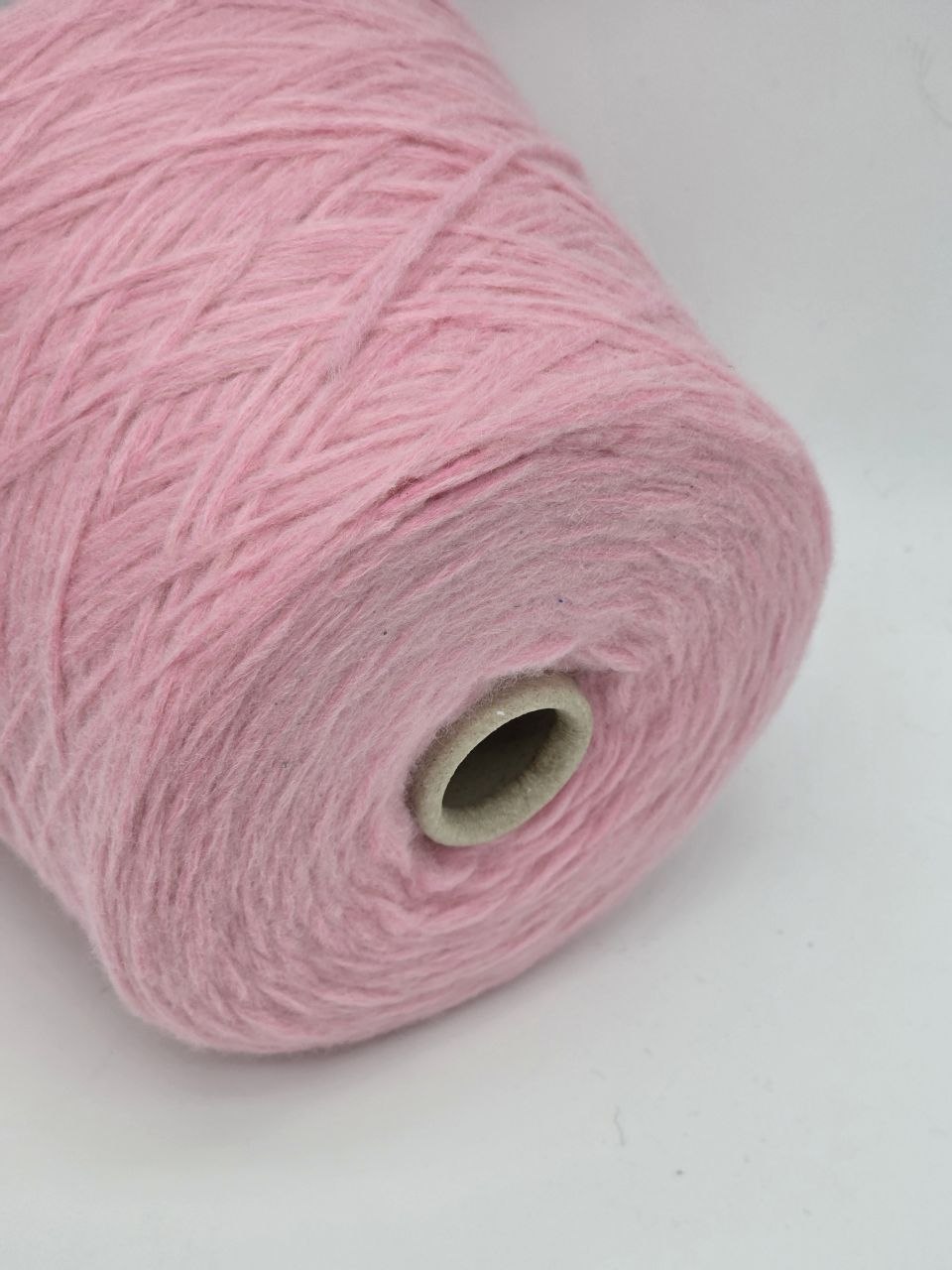 Puno - 68%WP 22%PA 10%WO yarn - by Filitaly-Lab