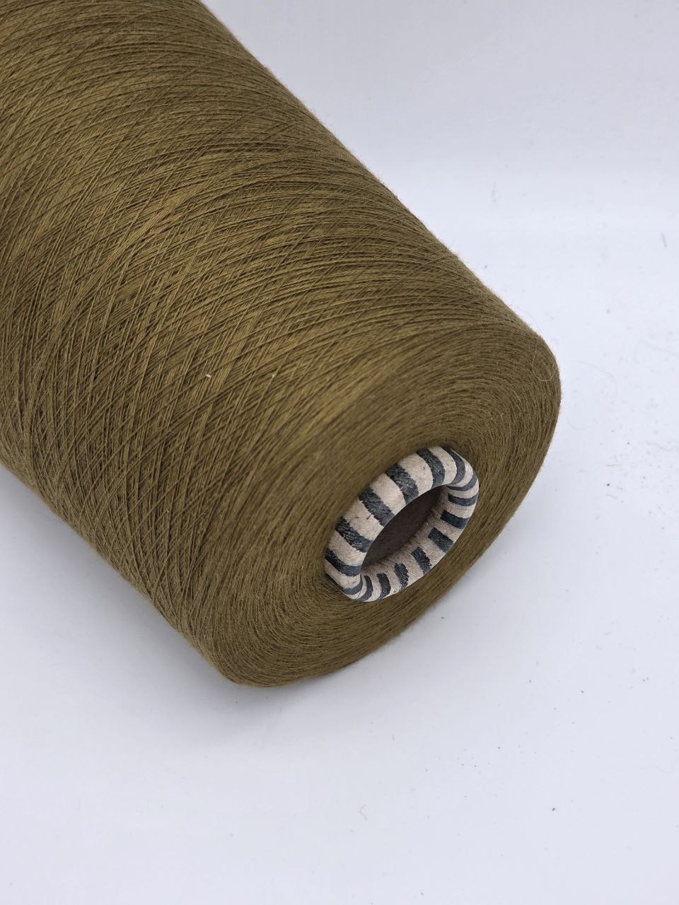 Giza - 100%CO yarn - by Emilcotoni