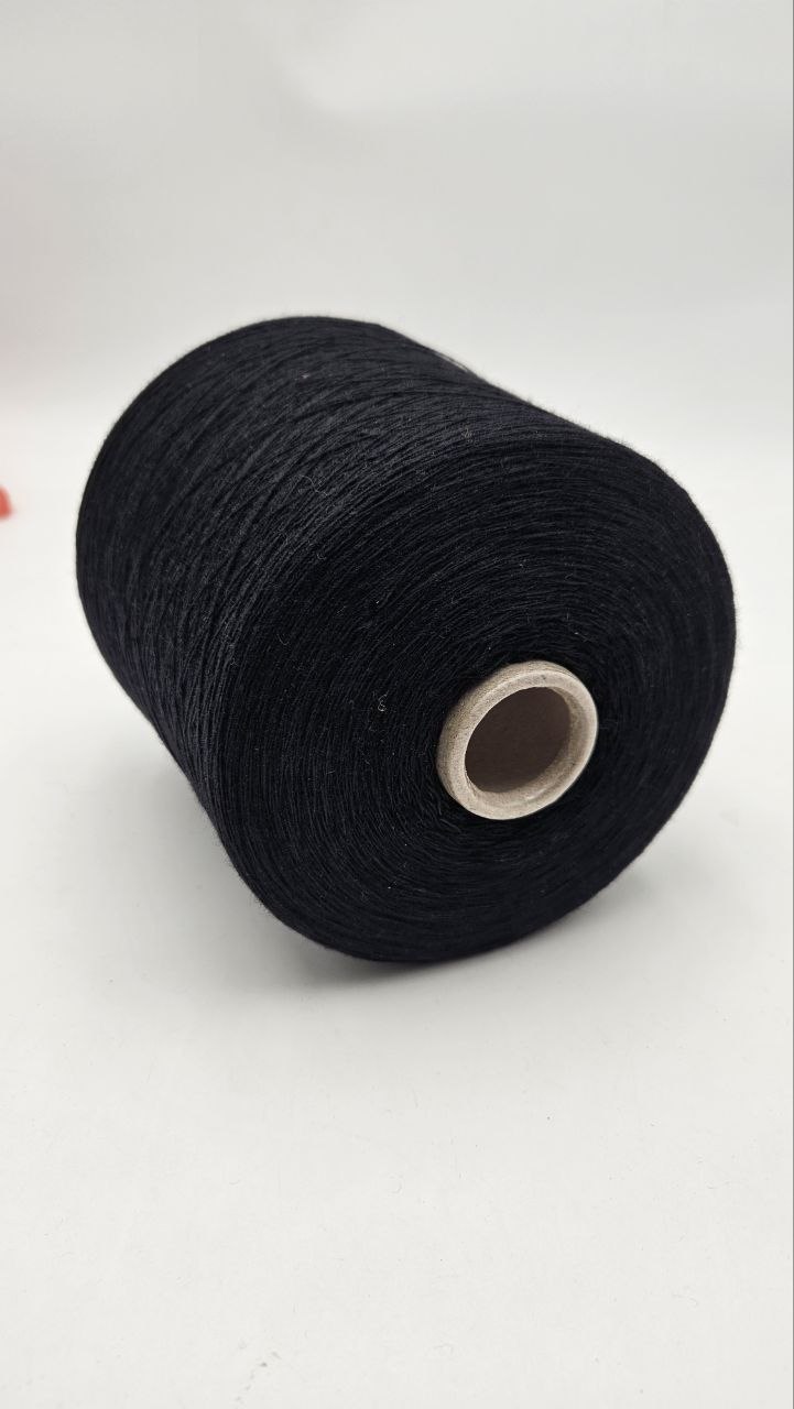Trebisonda - 30%WS 70%WO yarn - by Lanecardate