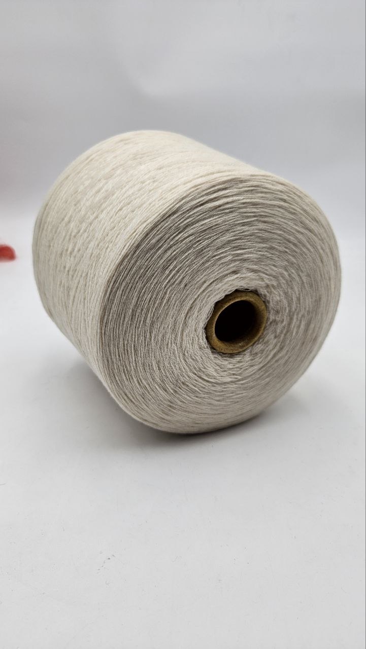 Nouvelle RWS - 30%WS 70%WVR yarn - by Millefili