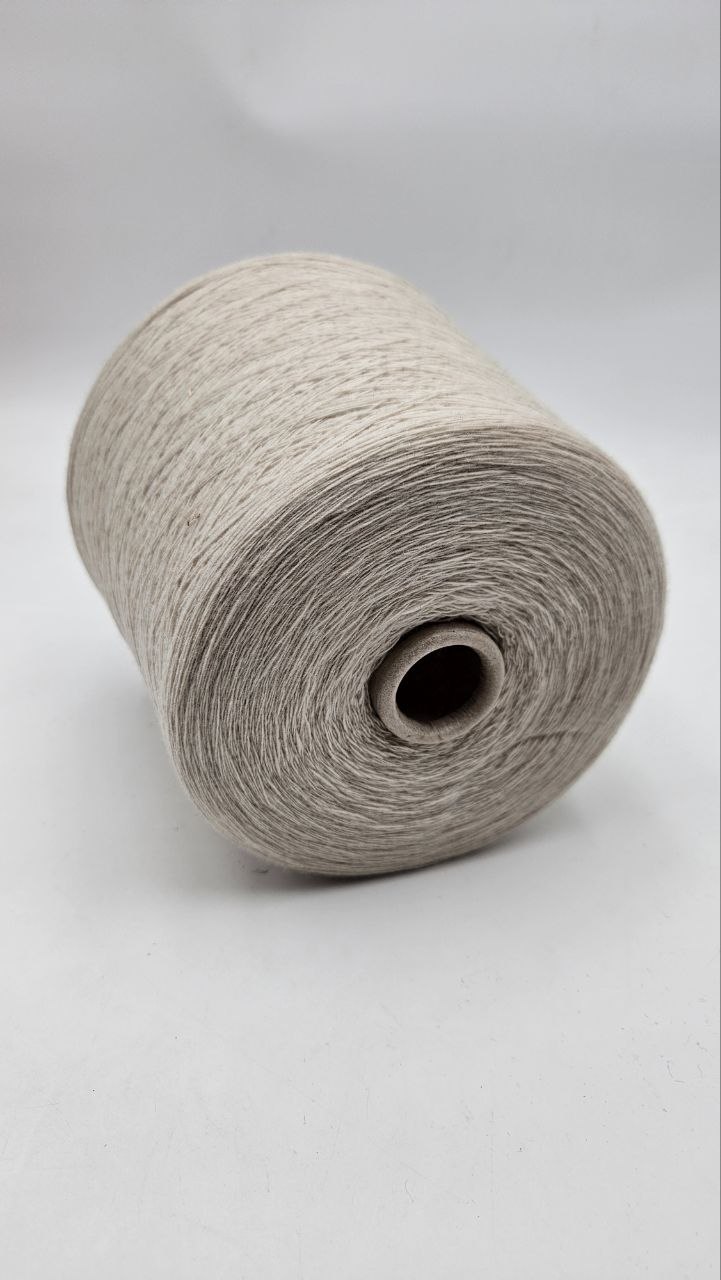 Dorothy RWS - 10%WS 90%WV yarn - by Papi Fabio