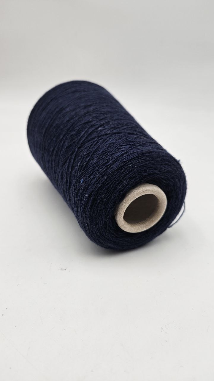 Dorothy - 10%WS 90%WV yarn - by Papi Fabio
